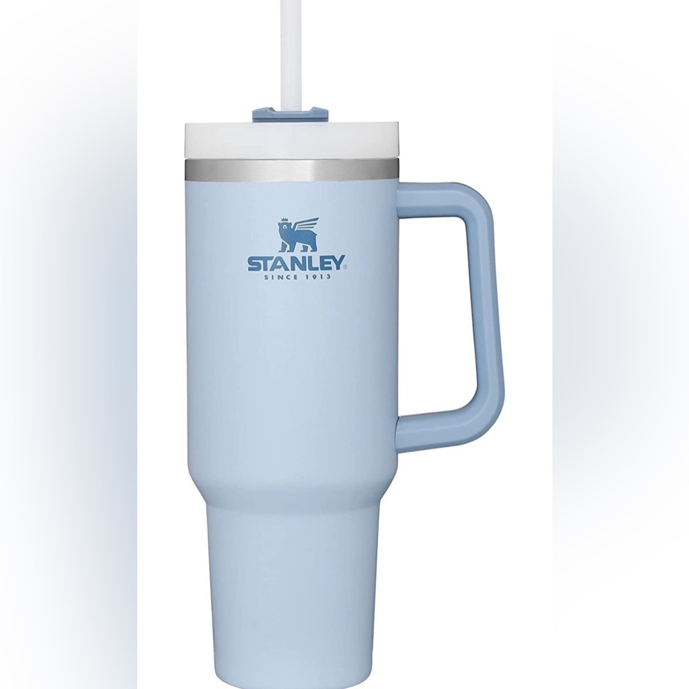 NWT Stanley Adventure Quencher 40oz Tumbler in Chambray
